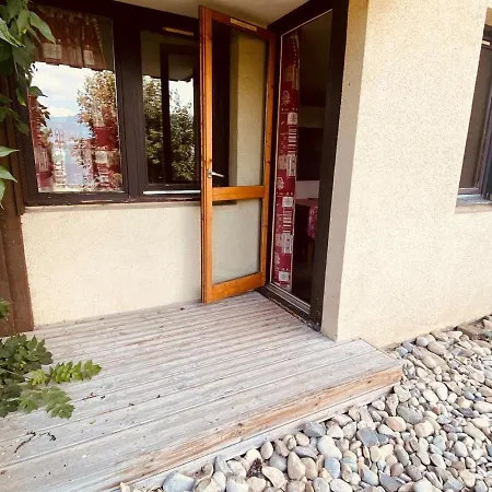 Confortable, Aux Pieds, Terrasse Privative - Fr-1-181-2467 Lejlighed *